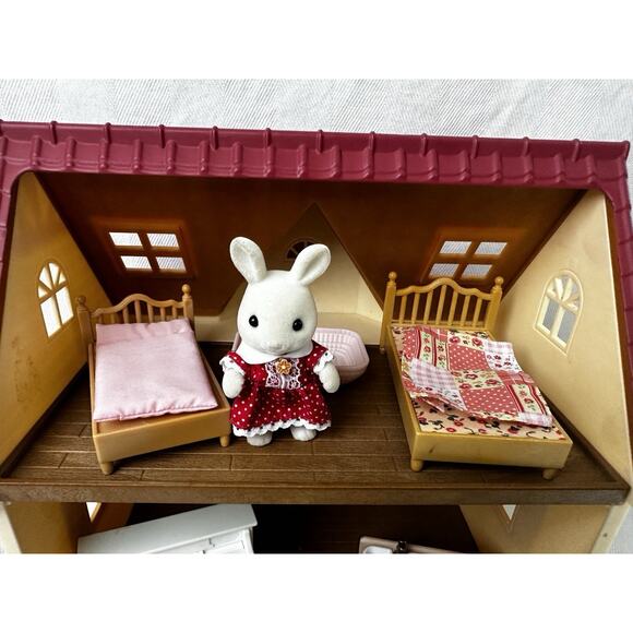 Calico Critters Red Roof Cozy Cottage Starter Home Extra Pieces - Picture 9 of 10